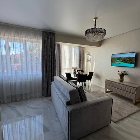 Gray Apartman Odessza